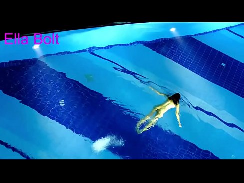 ❤️ Hindi ko mapigilang panoorin, ang batang blonde ay nahuling lumalangoy nang hubo't hubad sa ELLA BOLT resort pool ❤❌ Porn video sa tl.tradeis.top ☑